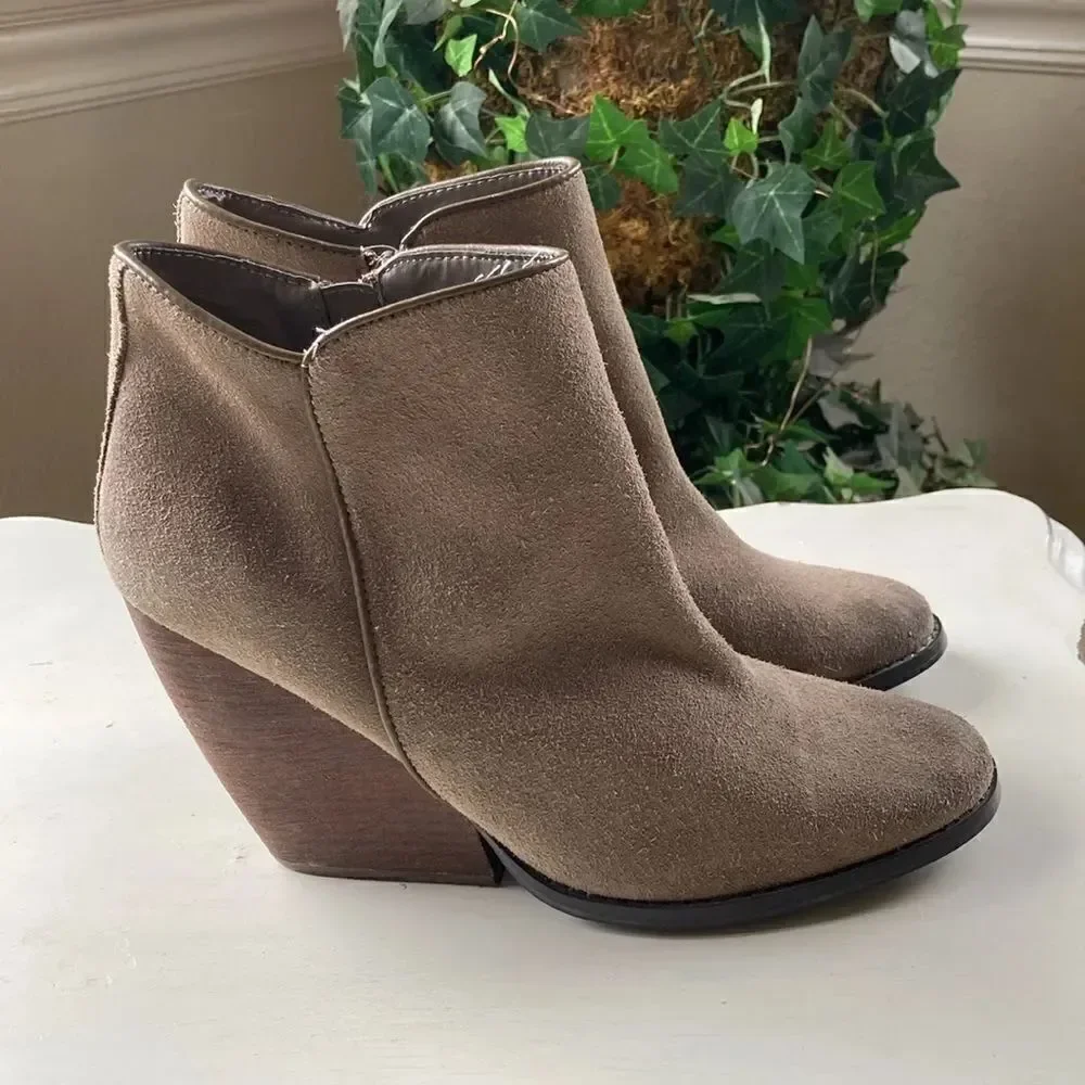 Very Volatile Los Angeles Leather Suede Ankle Boots Women’s 10